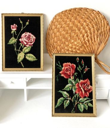 Paire 2 cadres canevas fleurs roses