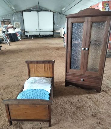 Chambre de Poupée ancienne