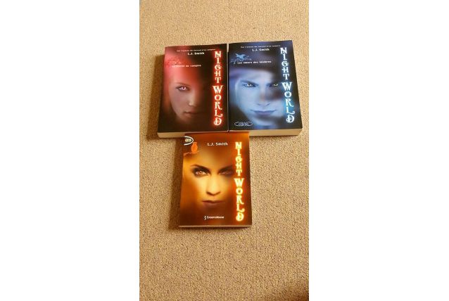Livres 'Night World' t.1-3