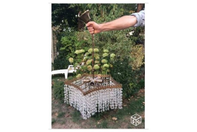 Lustre à pampilles de verre rare forme étoiles