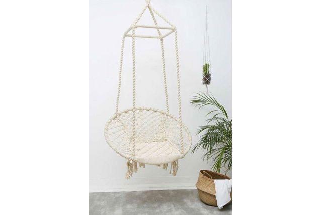 Balancelle en maille crème, cerceau métal