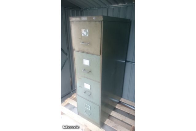 MEUBLE INDUSTRIEL YAC