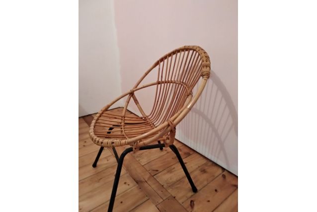 Fauteuil corbeille enfant en rotin 