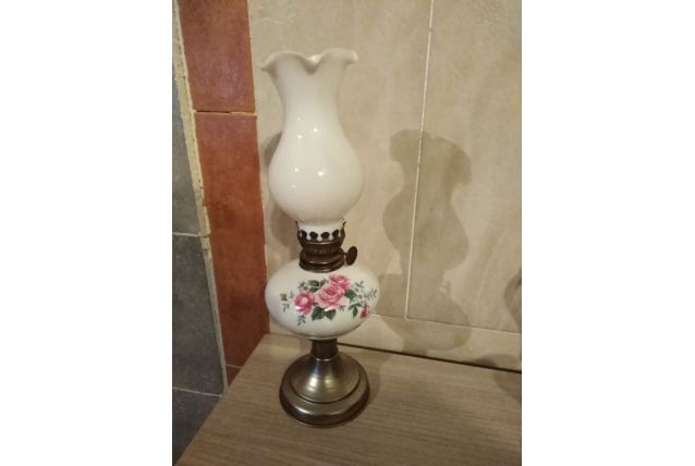 Petite lampe à pétrole 