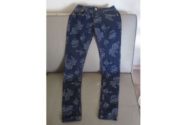 jeans fille 10/11 ans
