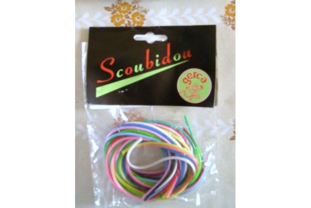 scoubidou