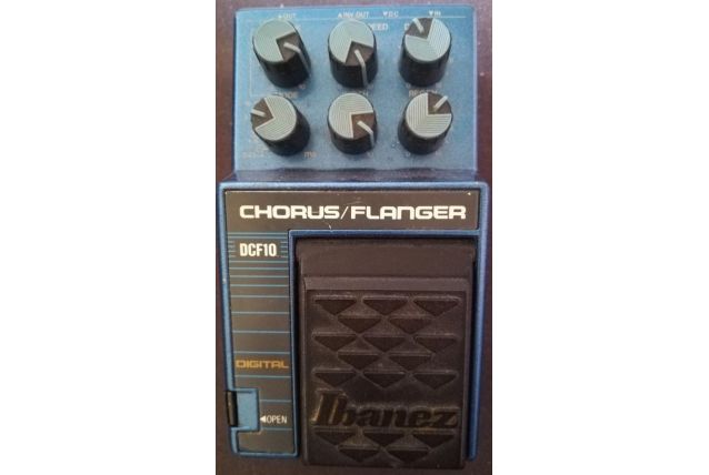 Pédale guitare Ibanez DCF10 Digital Chorus/Flanger VINTAGE