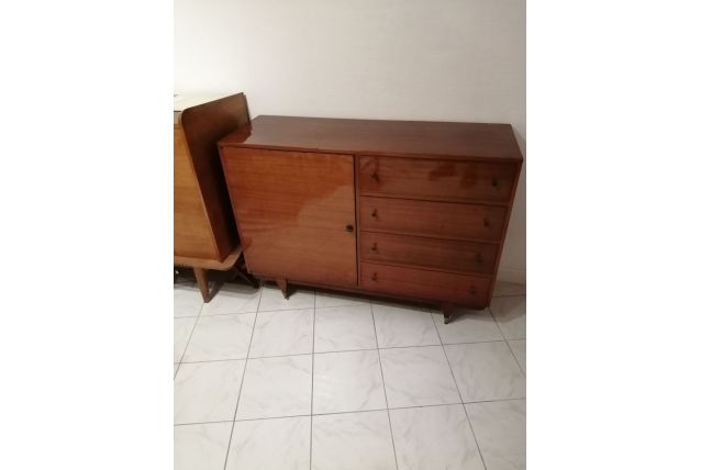 Belle commode 4 tiroirs et porte vintage