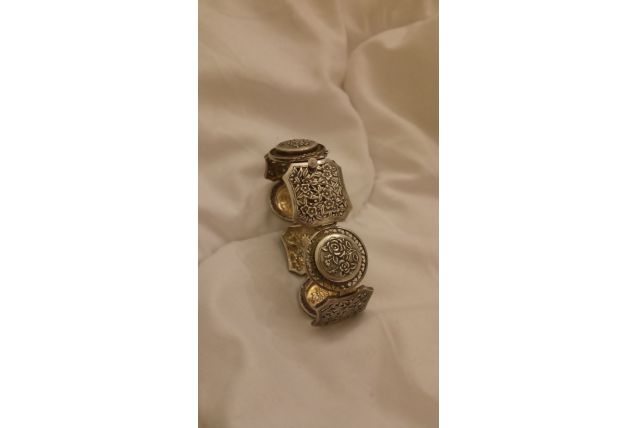 Bracelet en argent massif ancien