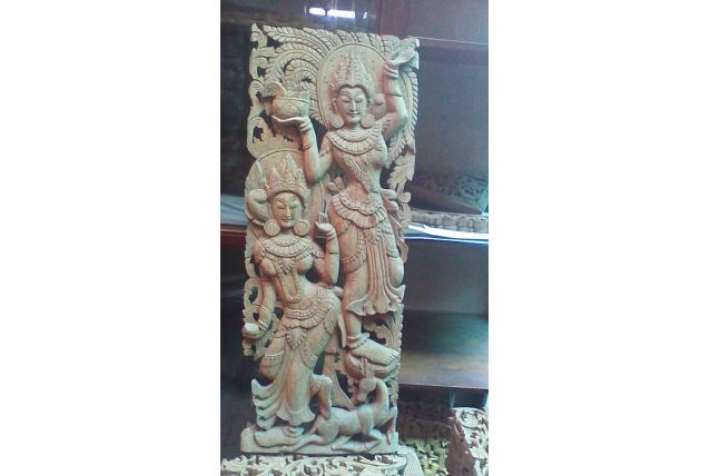 tableau sculpture en teck danseuses thai