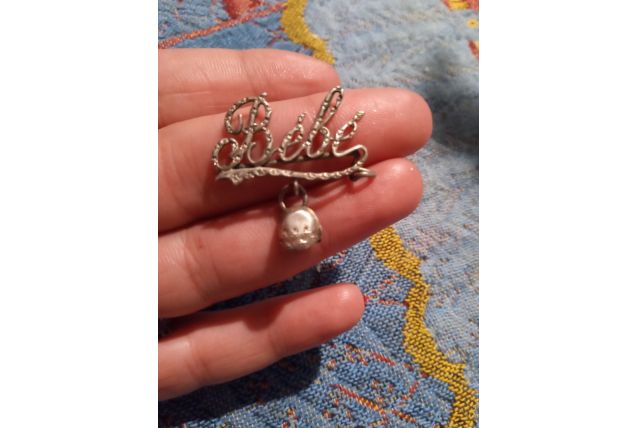Broche vintage en argent 