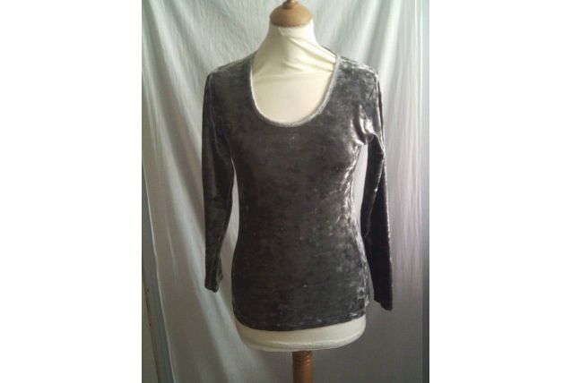 Tee shirt manche longue velours gris taille M