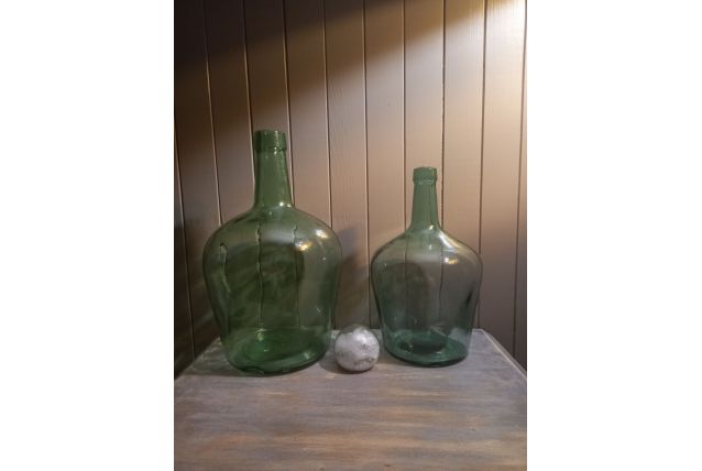 Lot de 2 dames jeanne