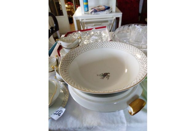 Soupiére avec saladier