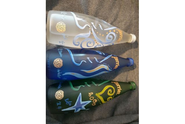 PLV PERRIER SPECIALE AN 2000