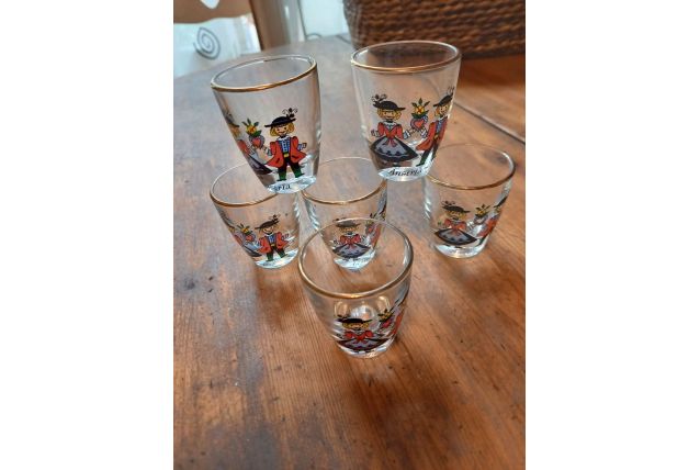 Verres à liqueur 