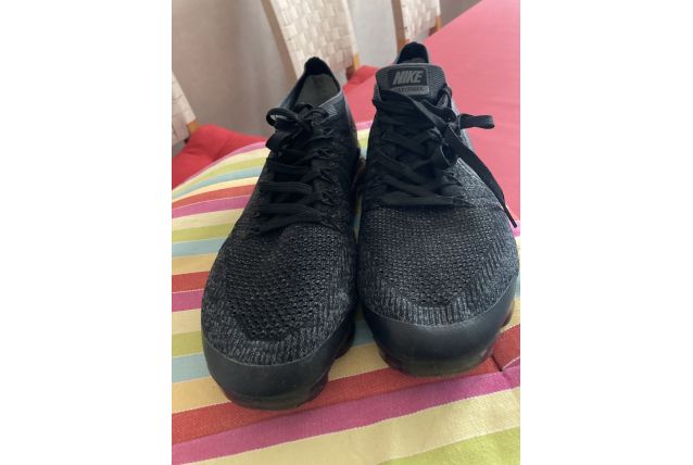 TENNIS  NIKE HOMME Air Max Vapormax 41,5
