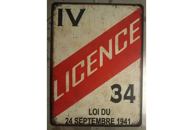 Plaque métal Licence 4