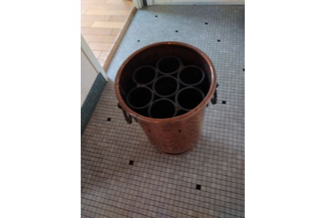 Porte parapluies,cannes cuivre