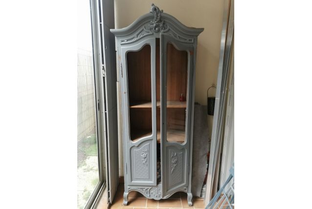petite armoire vintage