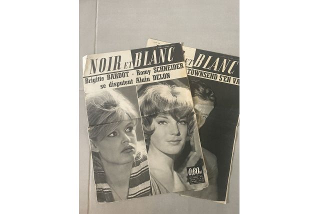 Magasine noir et blanc 