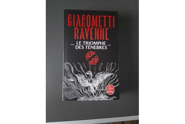 Les ombres des ténèbres