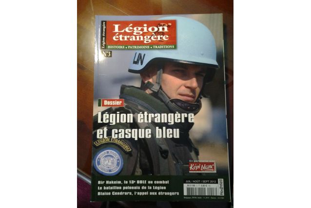 Légion étrangère et casque bleu