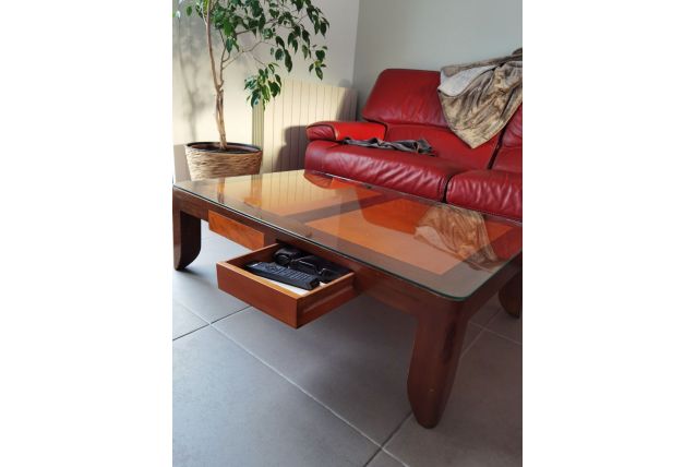 Table basse 2 tiroirs et son plateau de verre