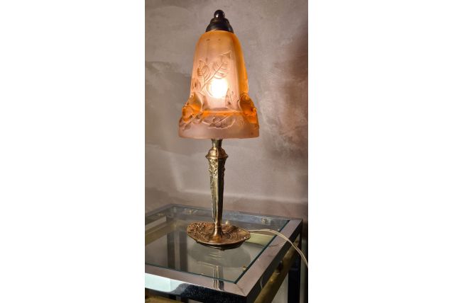 French Art Deco Table Lamp by Cherrier &amp; Besnus  verre rose 