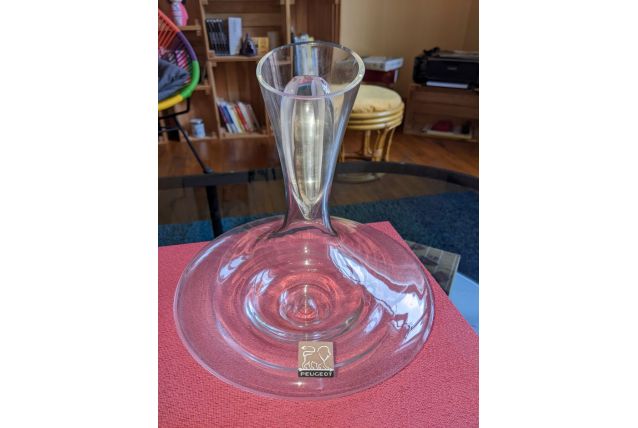 carafe à décanter vin marque peugeot
