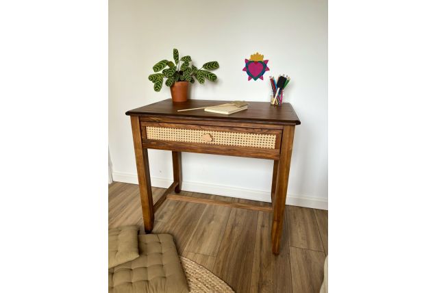 Bureau bois massif enfant avec grand tiroir cannage