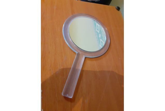 Miroir à main maquillage