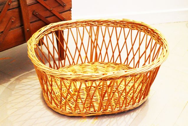 Panier en rotin vintage