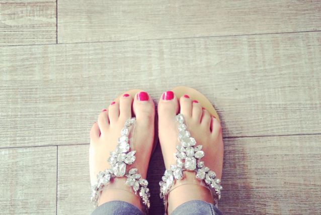 nu-pieds à strass 
