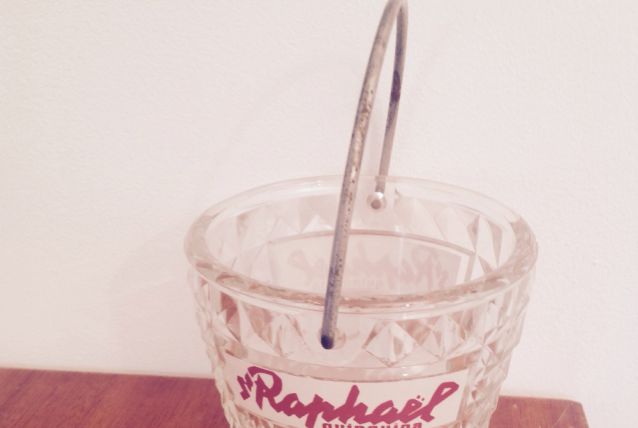 Saint Raphaël Quinquina Sceau à glaçons vintage