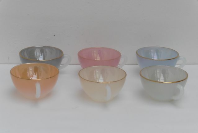 6 tasses à café arcopal pastel vintage