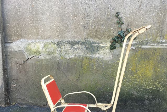 Poussette années 40 vintage en fer 