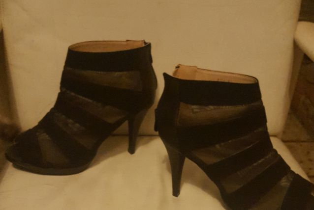 Chaussures bouts ouverts