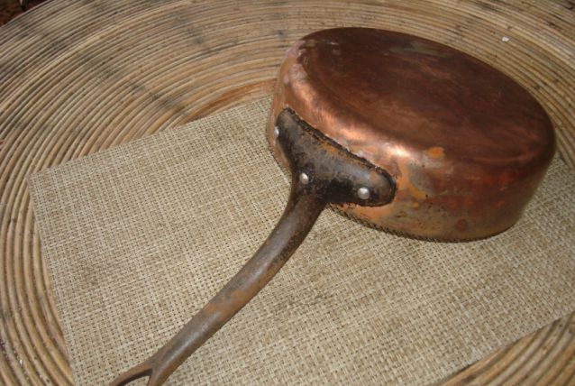 Cuivre sautoir droit