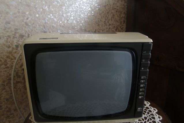 TELEVISEUR VINTAGE PHILIPPS