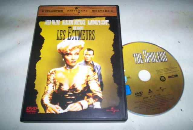 dvd les ECUMEURS avec john wayne 