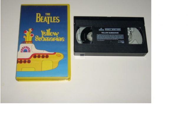 CASSETTE VHS the beatles yellow submarine