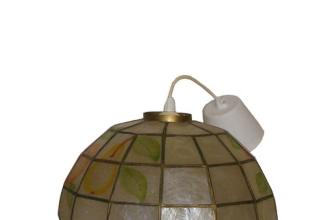 Lustre en nacre peinte et métal des années 50