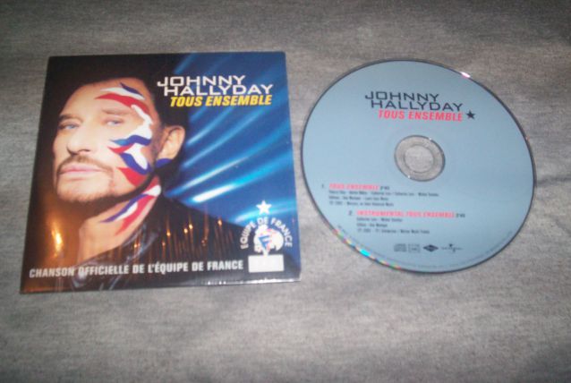 CD SINGLE 2 TITRES JOHNNY HALLYDAY tous ensemble 