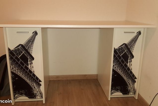 Bureau avec 2 caissons de rangement