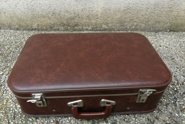 valise carton marron