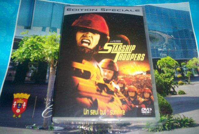 DVD STARSHIP TROOPERS FICITION ET HORREUR NEUF 