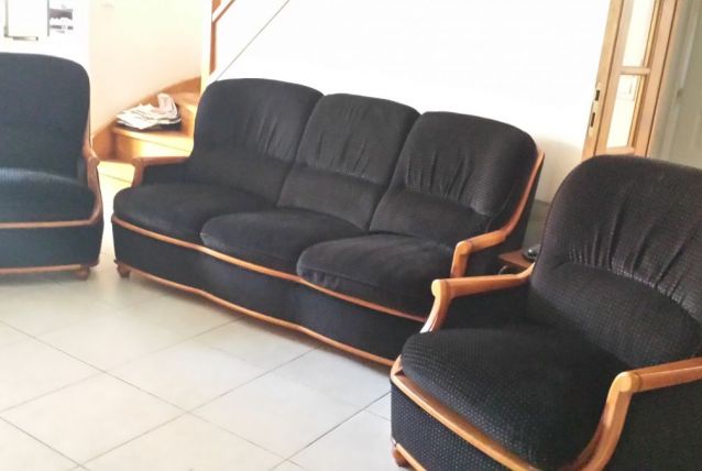 Canapé + 2 fauteuils à vendre 
