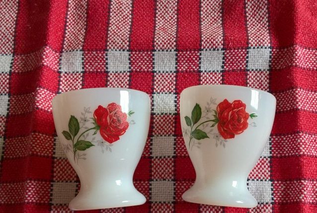2 COQUETIERS MOTIF ROSE ROUGE