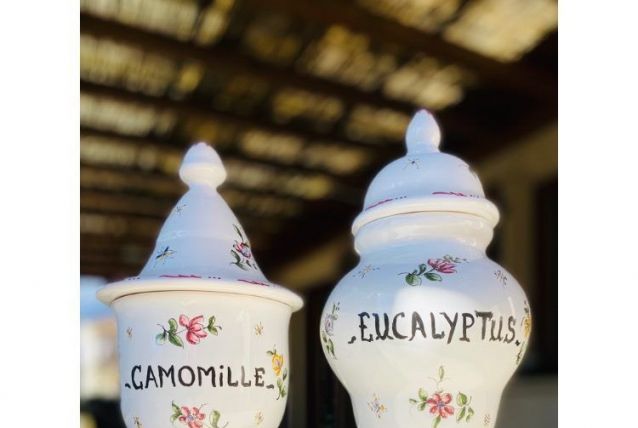 Pots à pharmacie Moustier